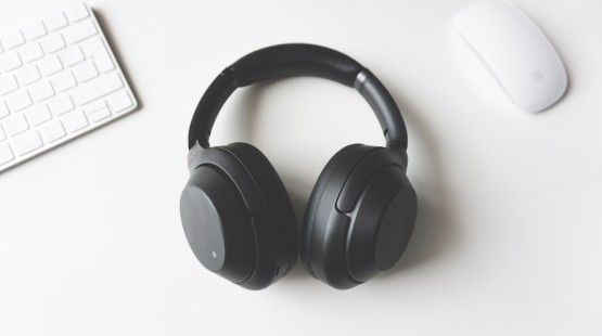 Headphones.jpg